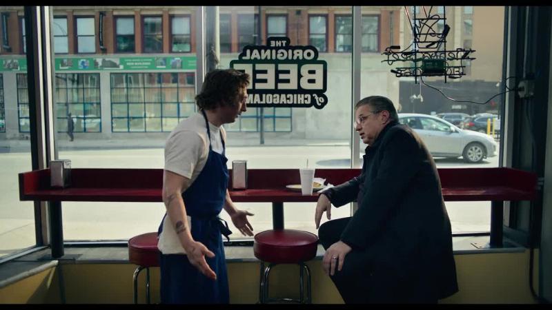 Кадры из сериала Медведь (2022)